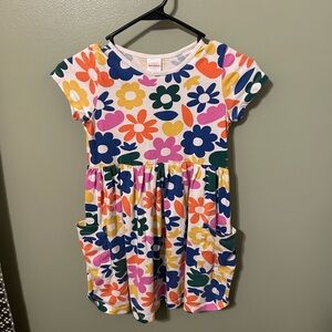 Size 130 Hanna Andersson Big Blooms Pocket Dress